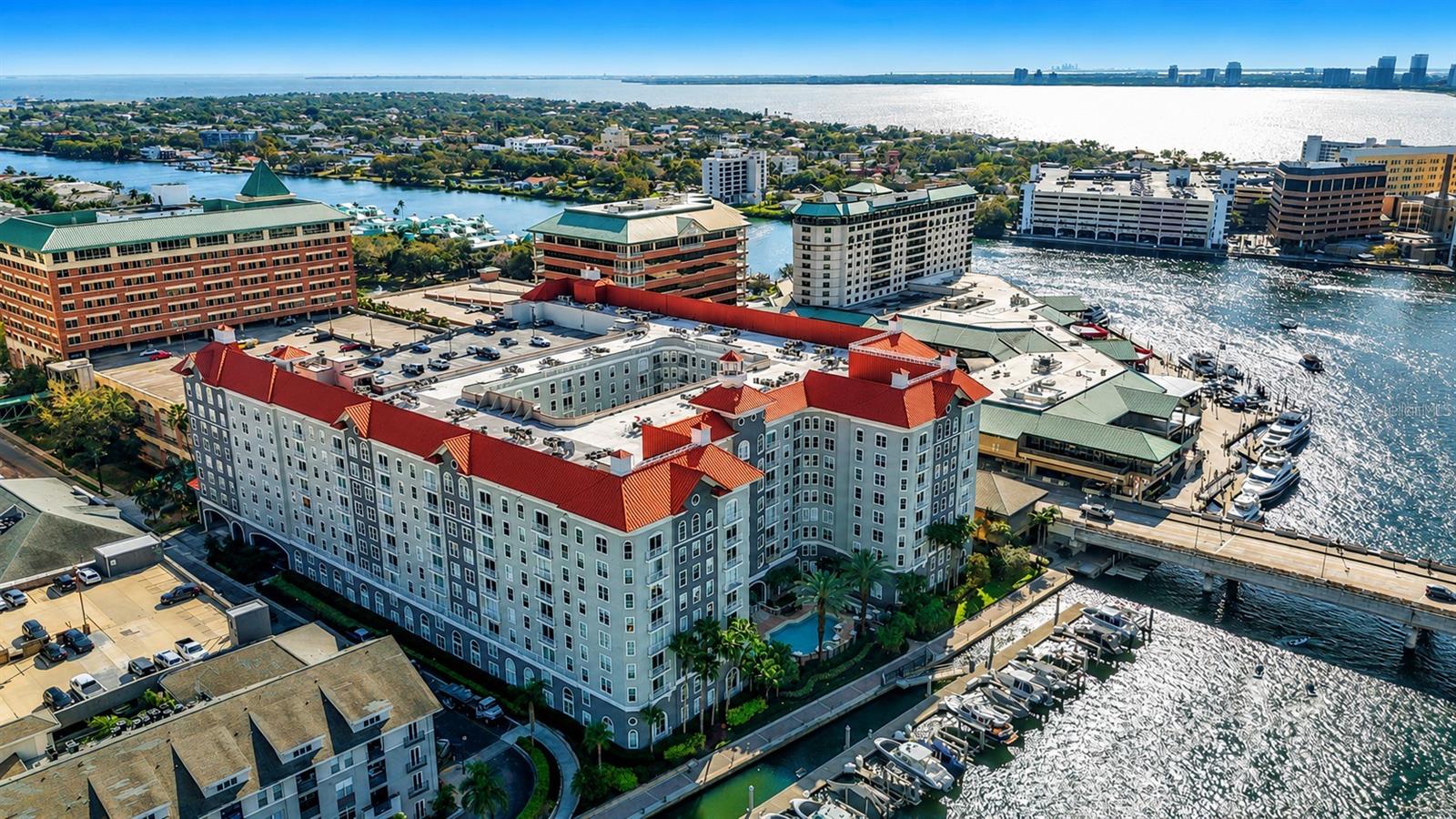 700 S Harbour Island Blvd #137, Tampa, FL 33602