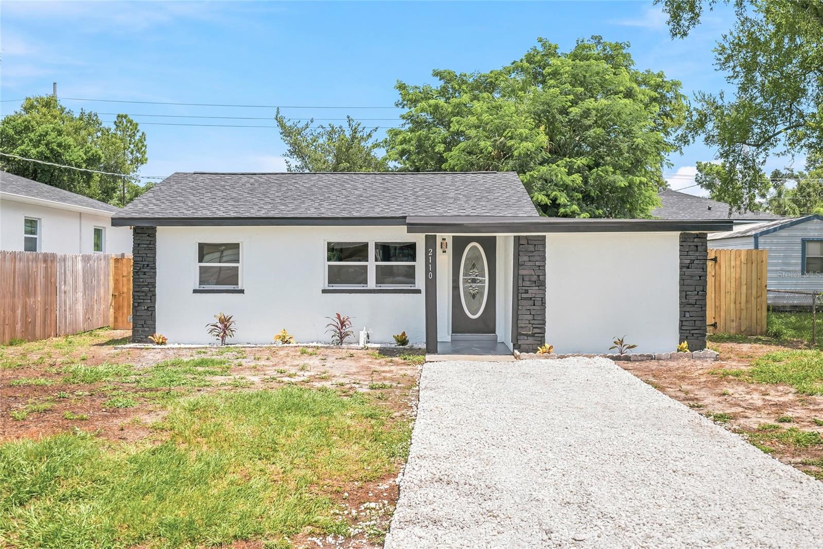 2110 E Nedro Rd, Tampa, FL 33604