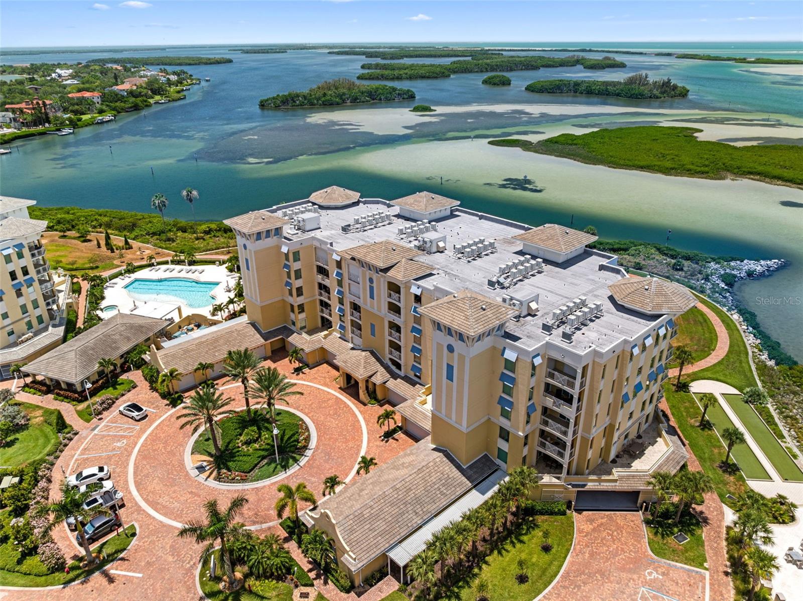 795 Collany Rd #204, Tierra Verde, FL 33715