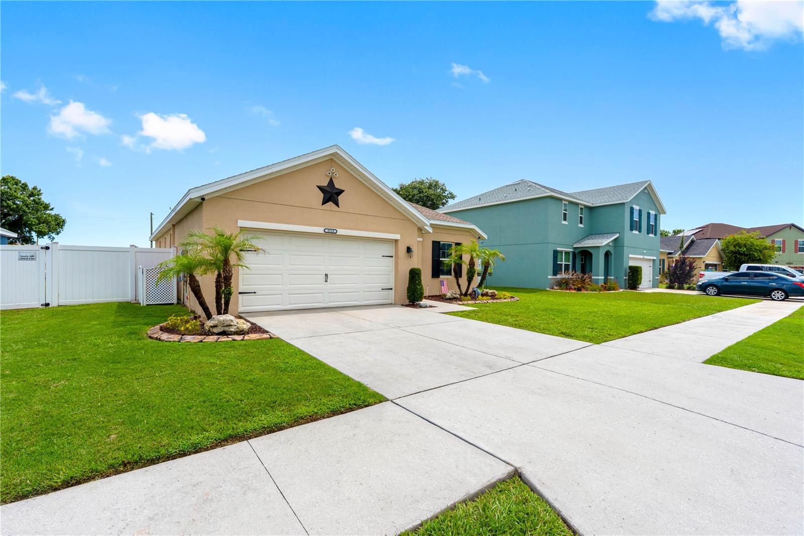 3518 San Moise Pl, Plant City, FL 33567
