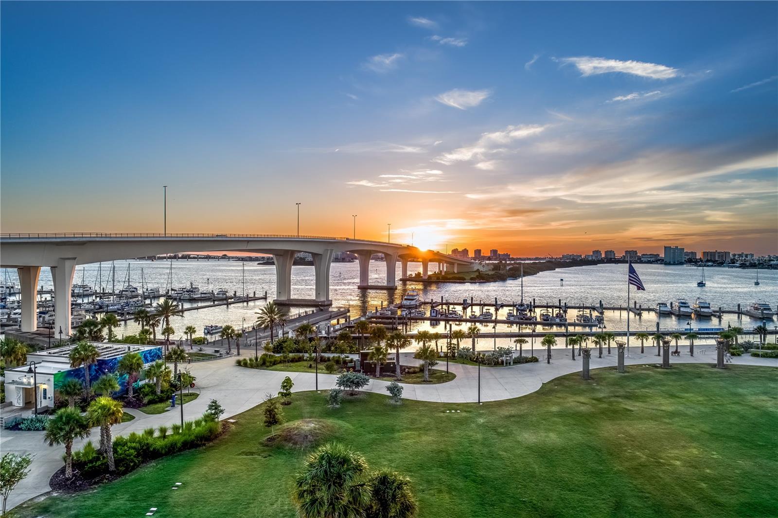331 Cleveland St #213, Clearwater, FL 33755
