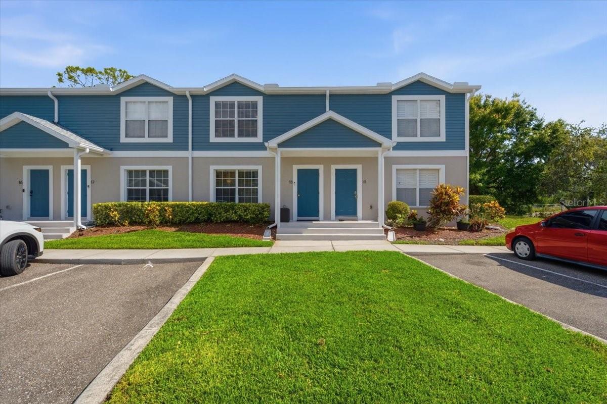5503 67th Ave N #18, Pinellas Park, FL 33781