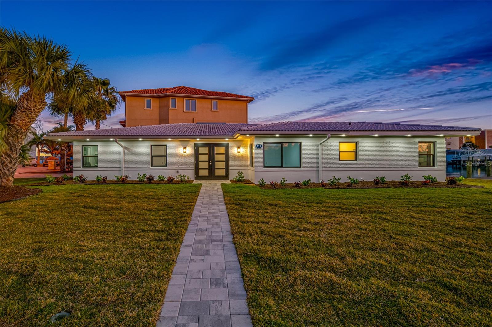 370 59th Ave, St Pete Beach, FL 33706