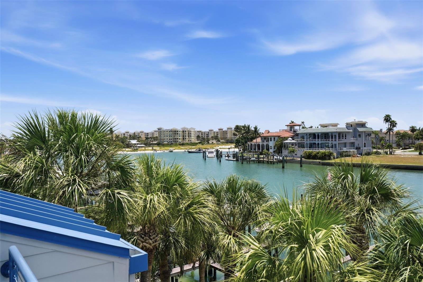 910 Pinellas Bayway S #201, Tierra Verde, FL 33715