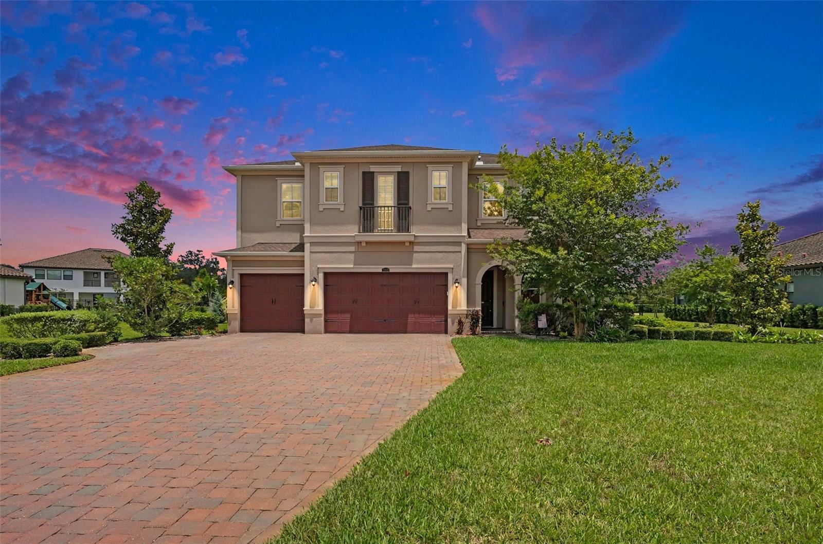 17823 Daisy Farm Dr, Lutz, FL 33559