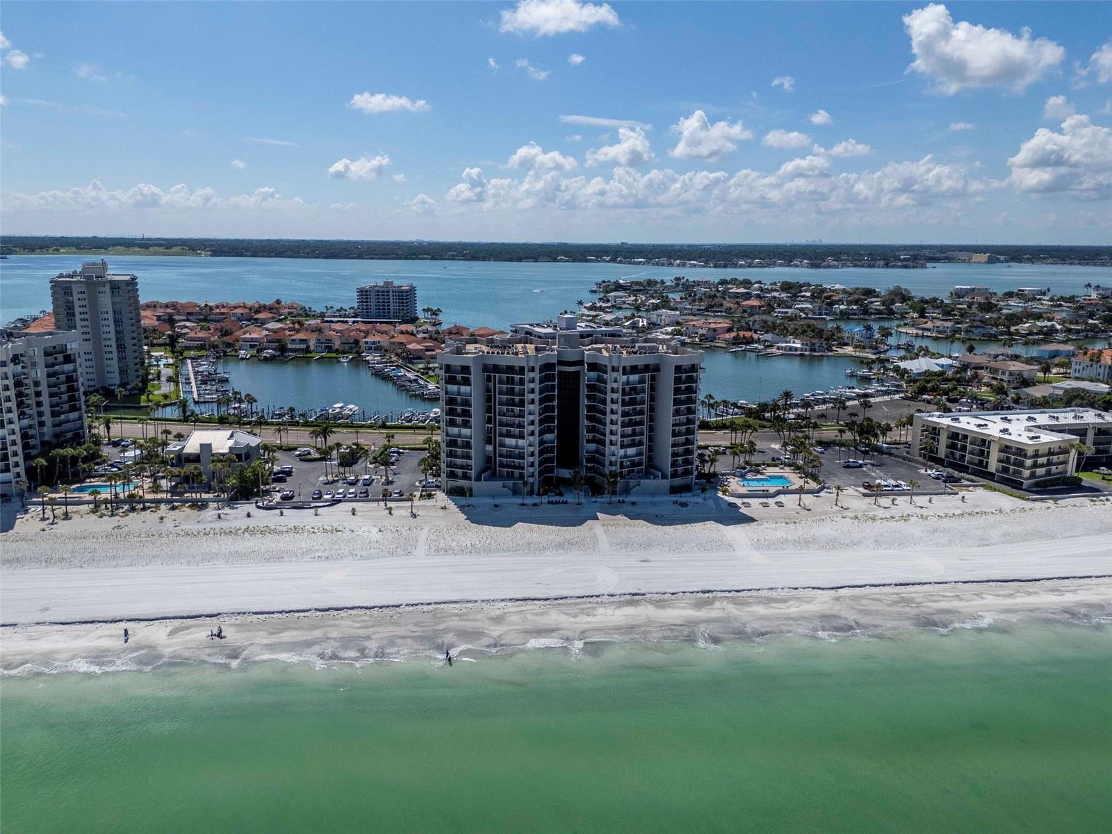 1660 Gulf Blvd #407, Clearwater Beach, FL 33767