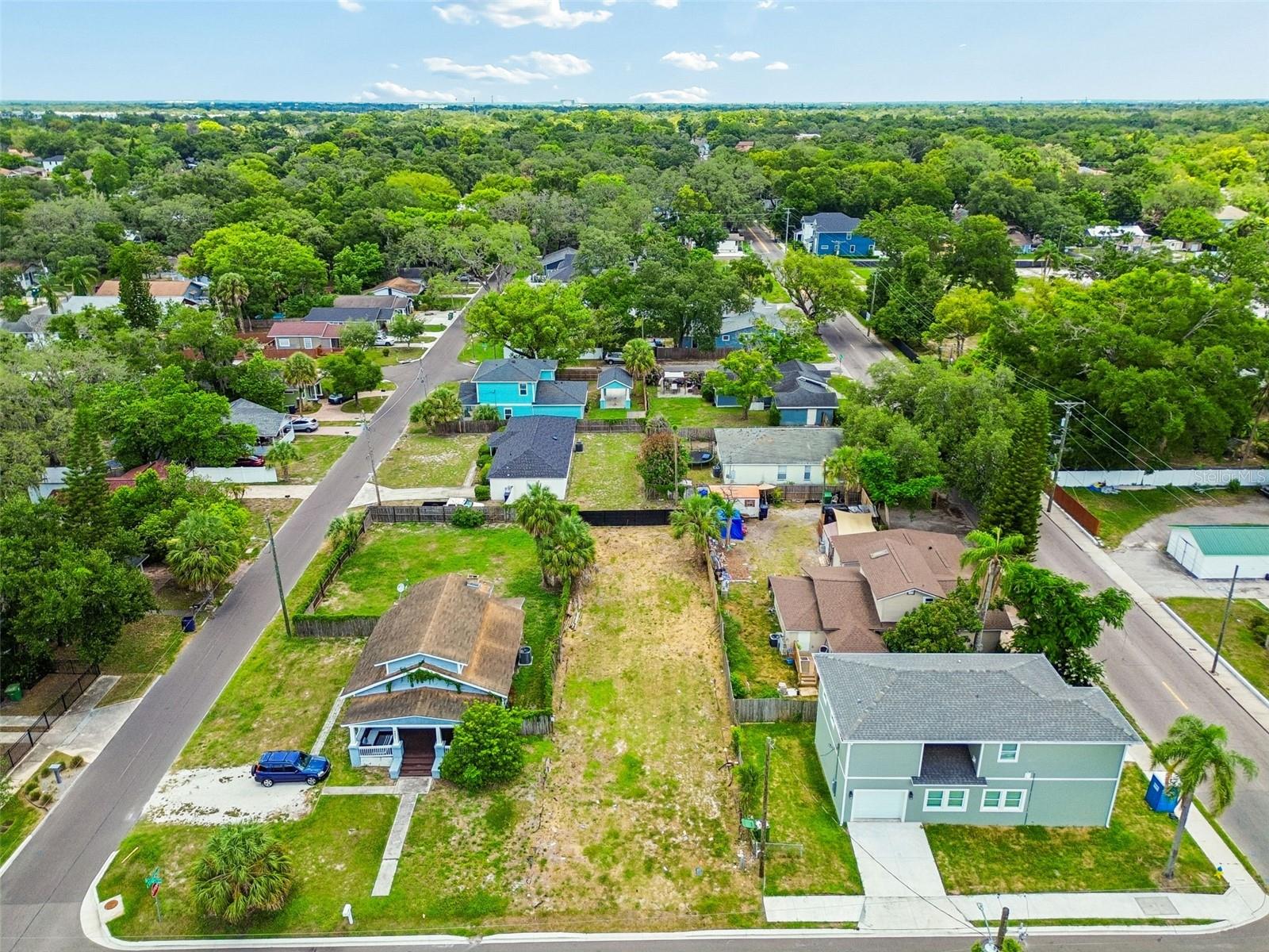 4805 N 10th St, Tampa, FL 33603