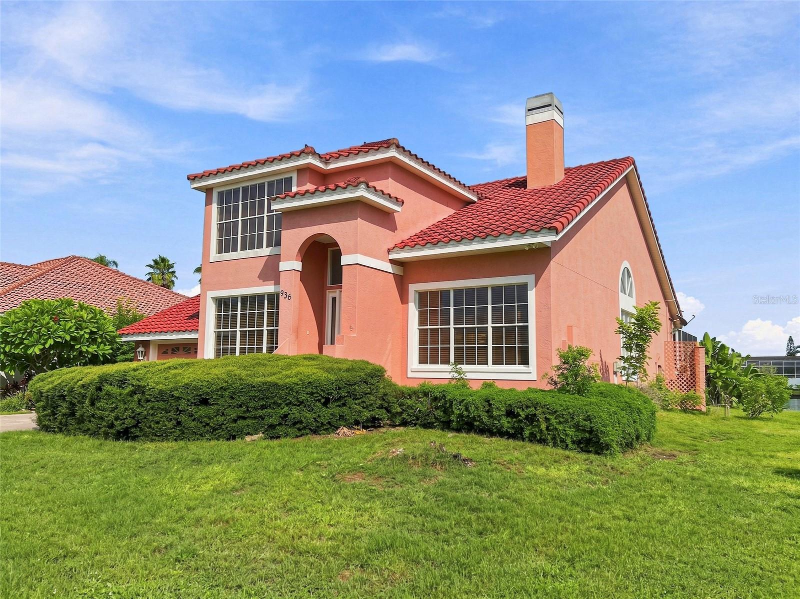936 Allegro Ln, Apollo Beach, FL 33572