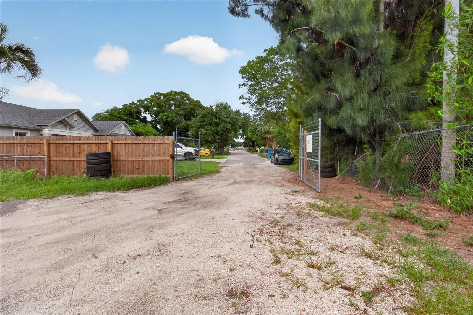 6353 143rd Ave, Clearwater, FL 33760