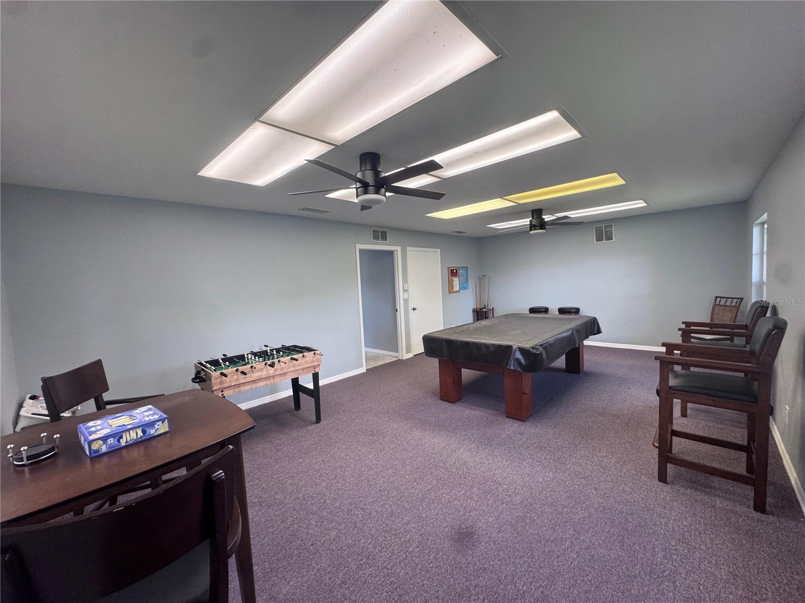 1201 N Mcmullen Booth Rd, Clearwater, FL 33759