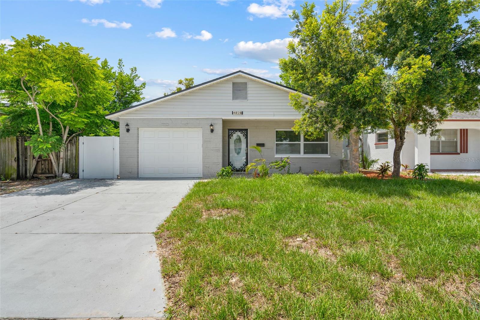 4828 22nd Ave N, St Petersburg, FL 33713