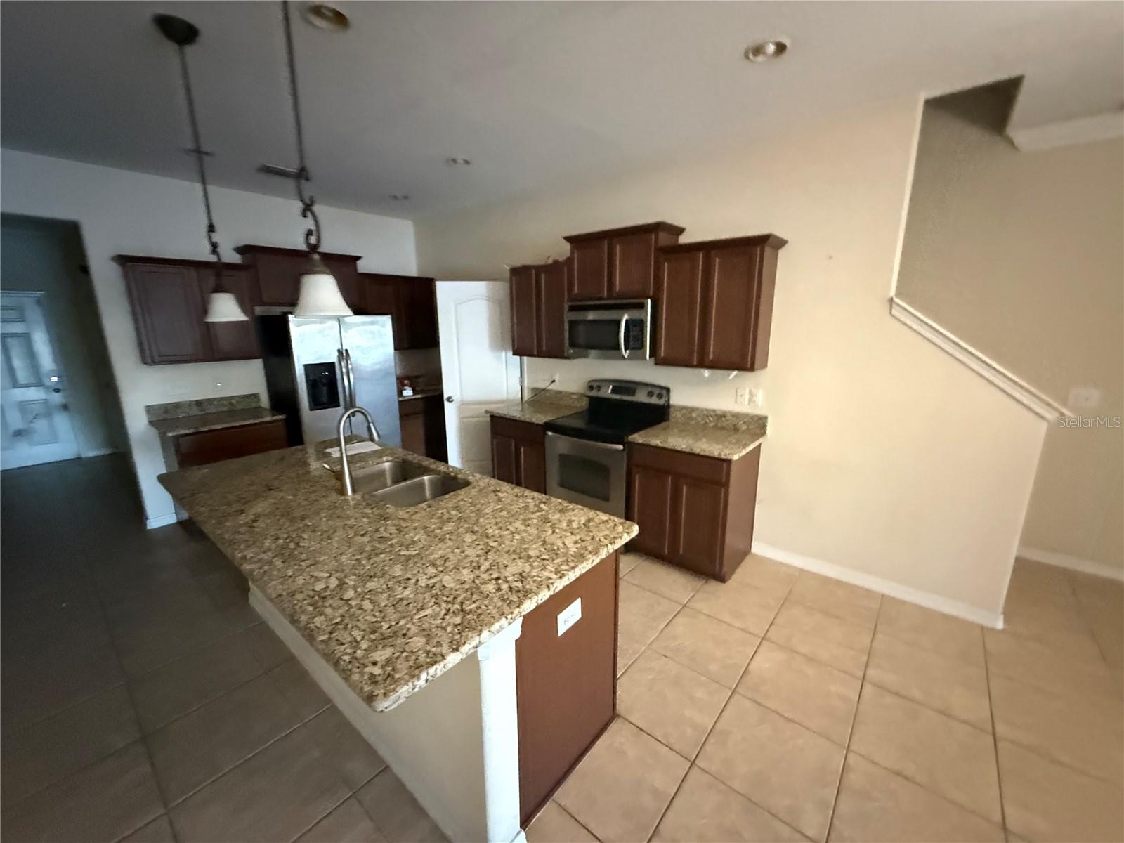 1511 Harbour Blue St, Ruskin, FL 33570