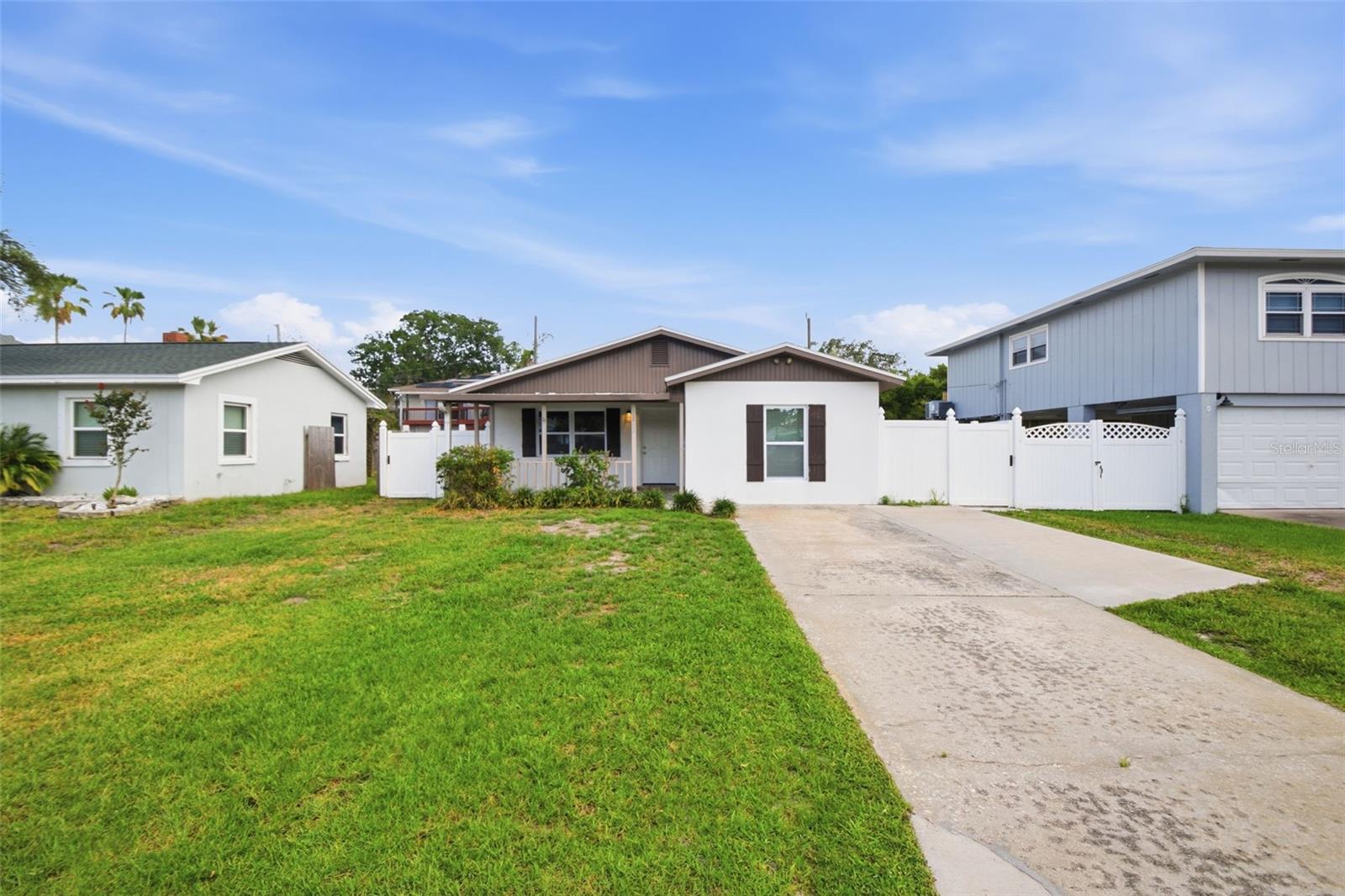 1842 Shore Acres Blvd NE, St Petersburg, FL 33703