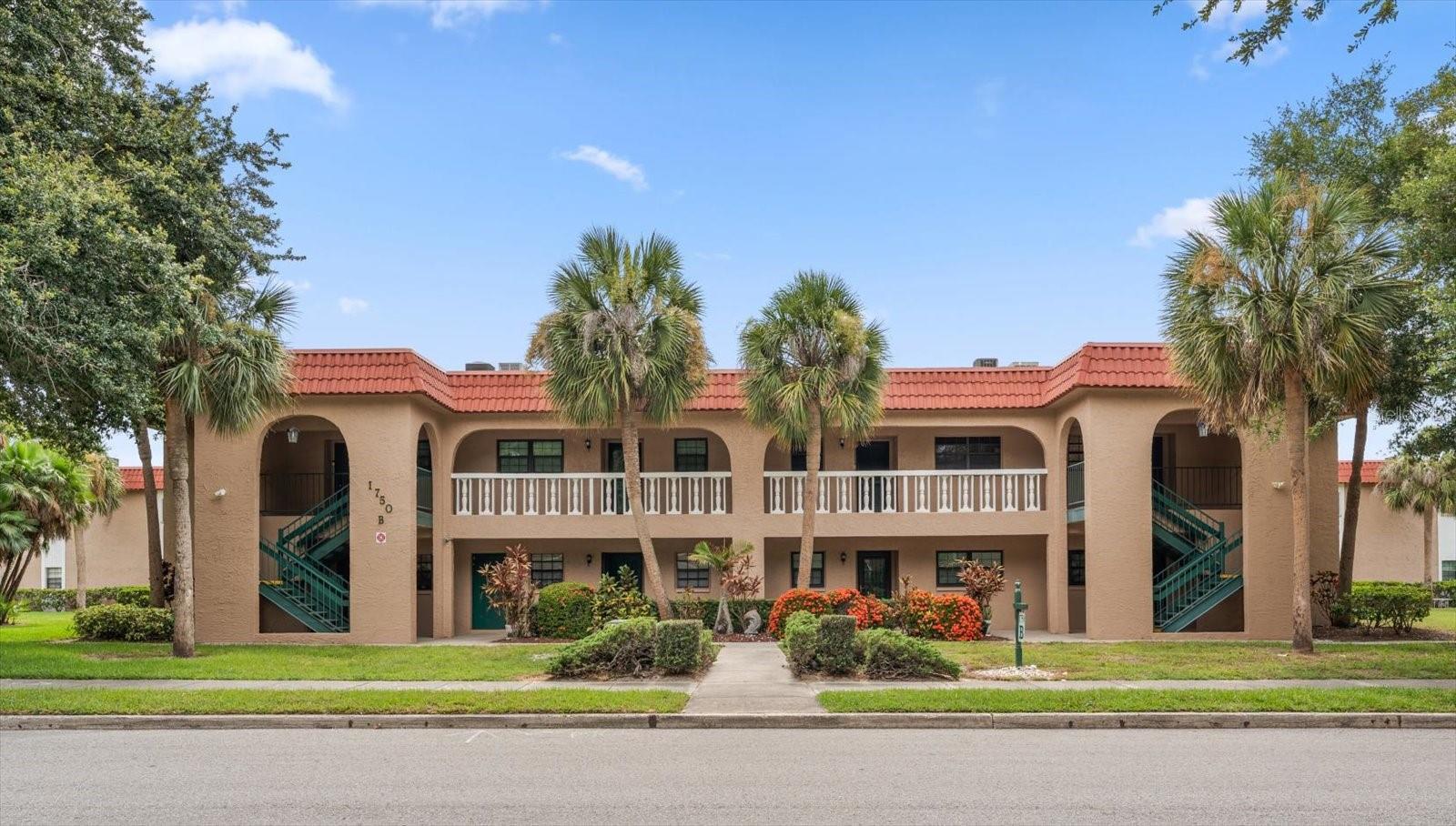 1750 Belleair Forest Dr #B8, Belleair, FL 33756