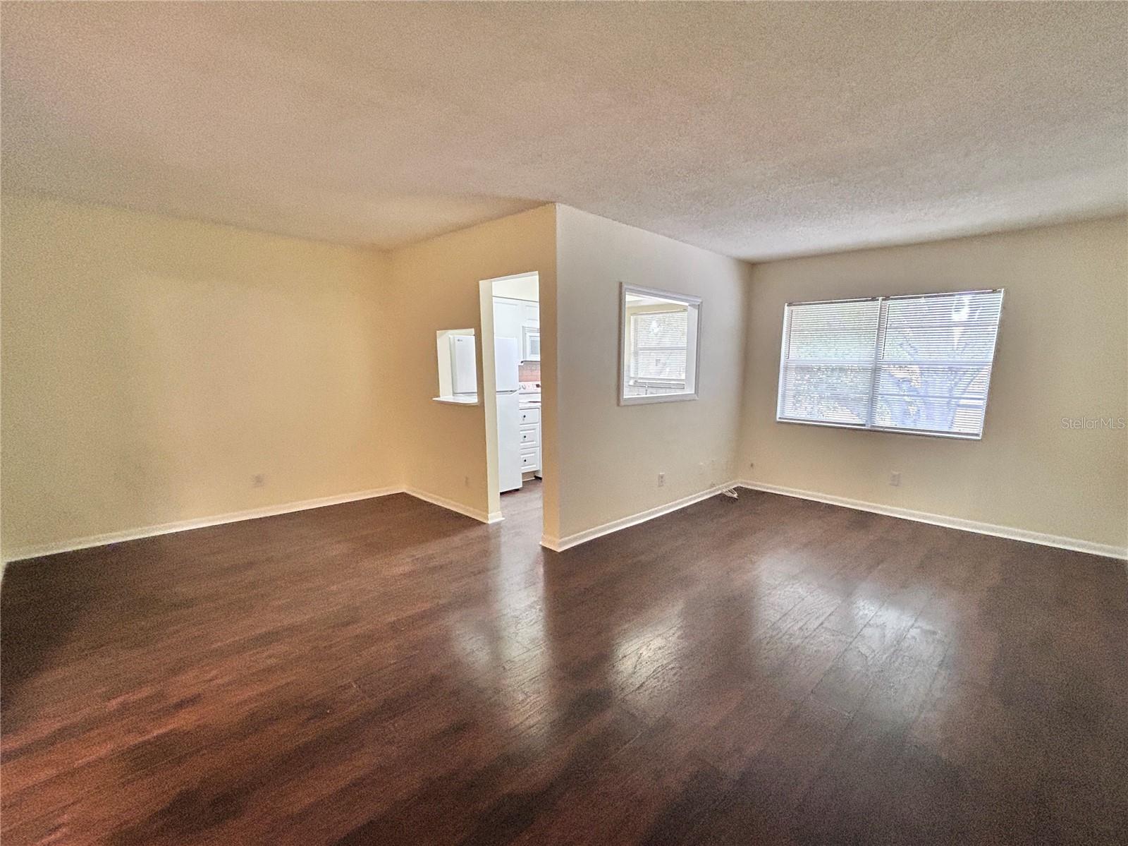 4455 38th Ter N #B16, St Petersburg, FL 33714