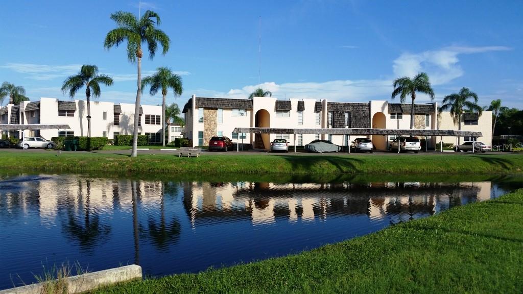 114 Fernwood Cir #114, Seminole, FL 33777