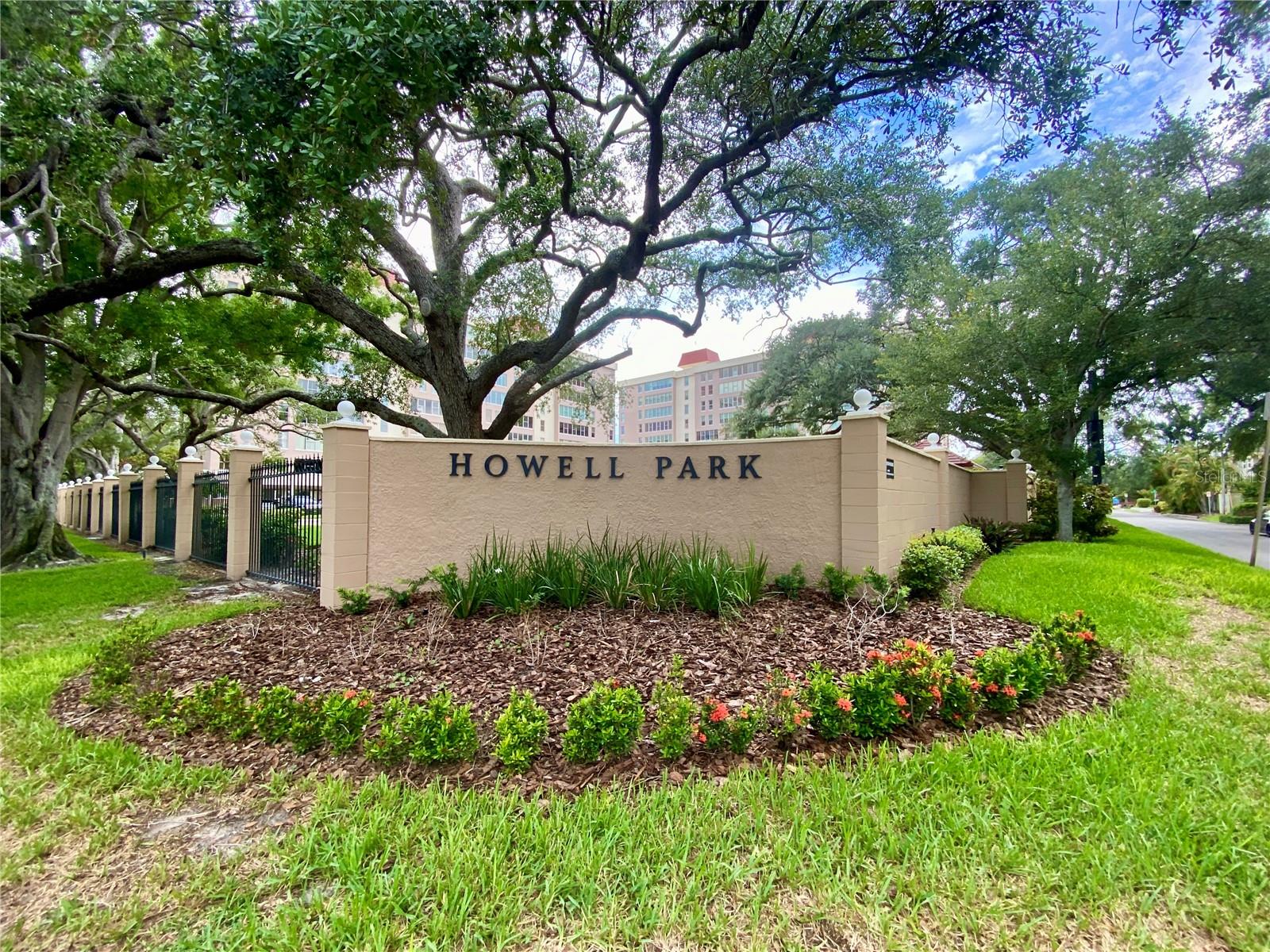 2403 S Ardson Pl #402B, Tampa, FL 33629