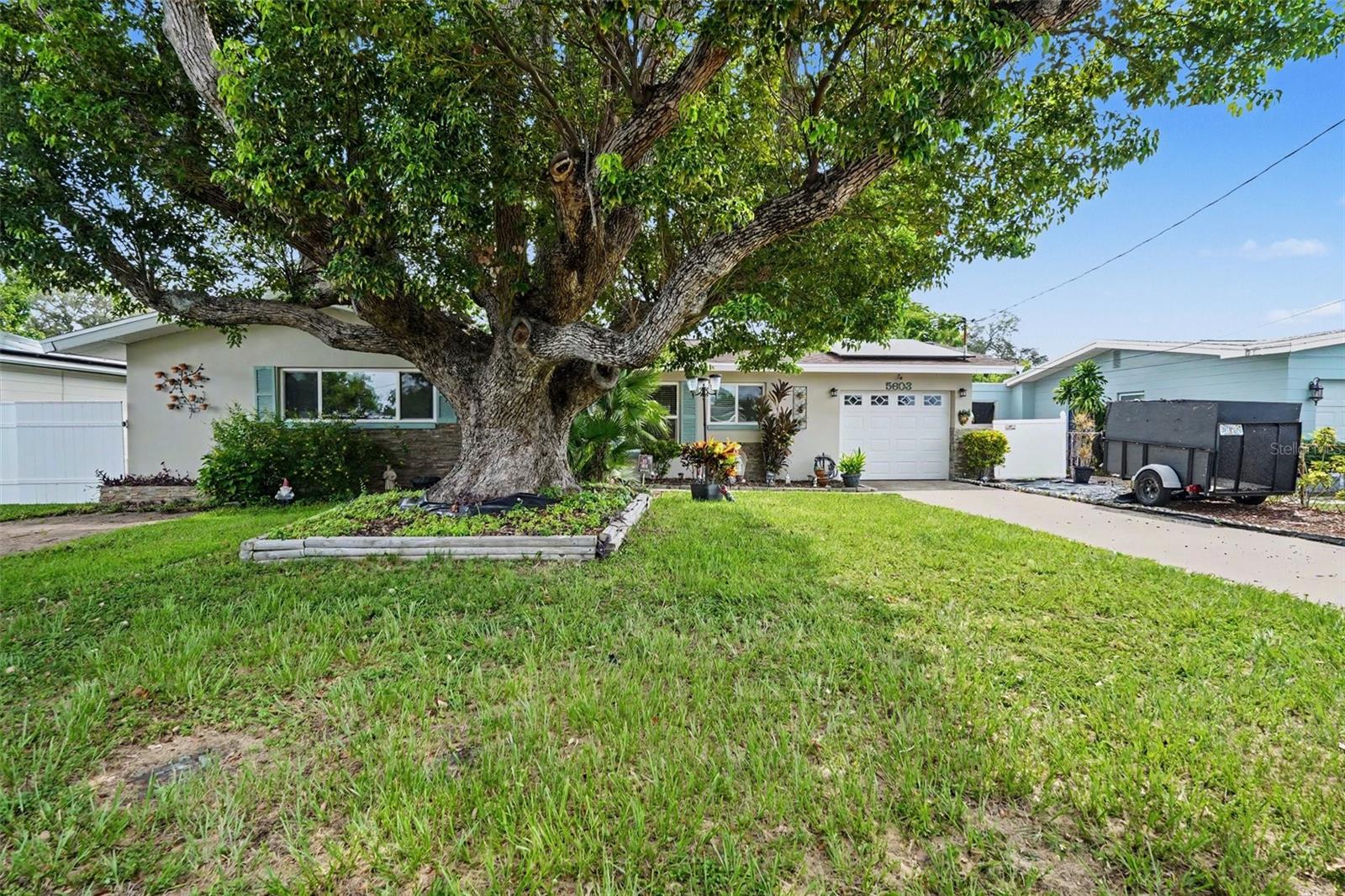 5603 Lown St N, St Petersburg, FL 33714