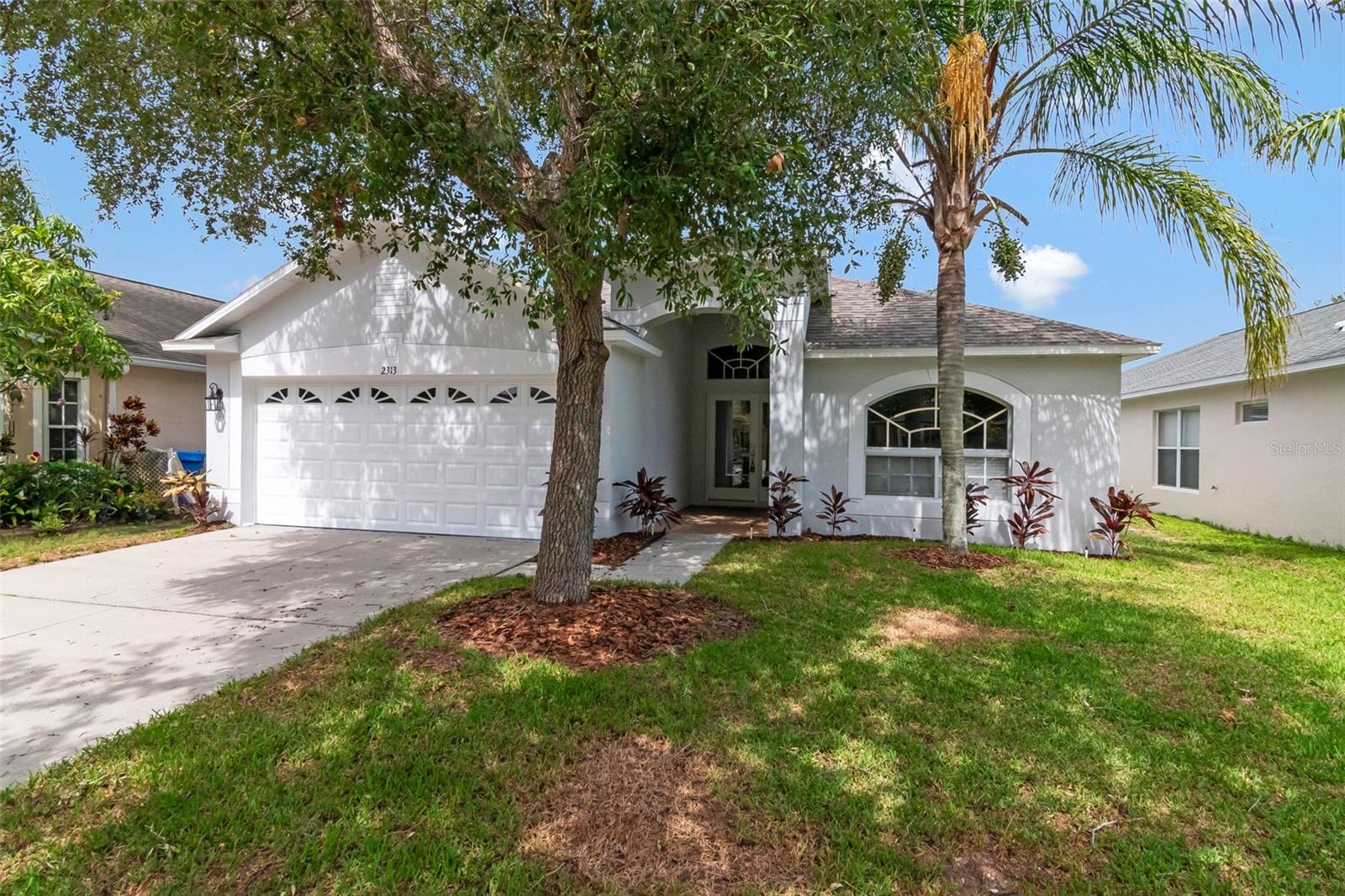2313 Lawrence Hall St, Ruskin, FL 33570