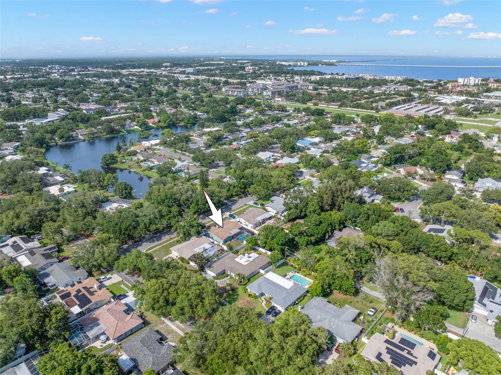 2405 Summerlin Dr, Clearwater, FL 33764