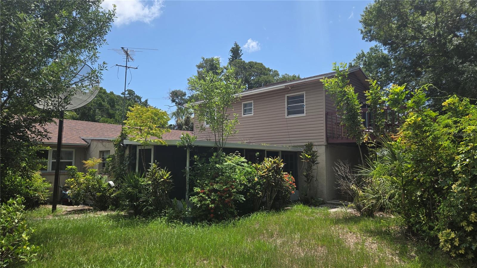 5375 Carolona Way S, St Petersburg, FL 33712