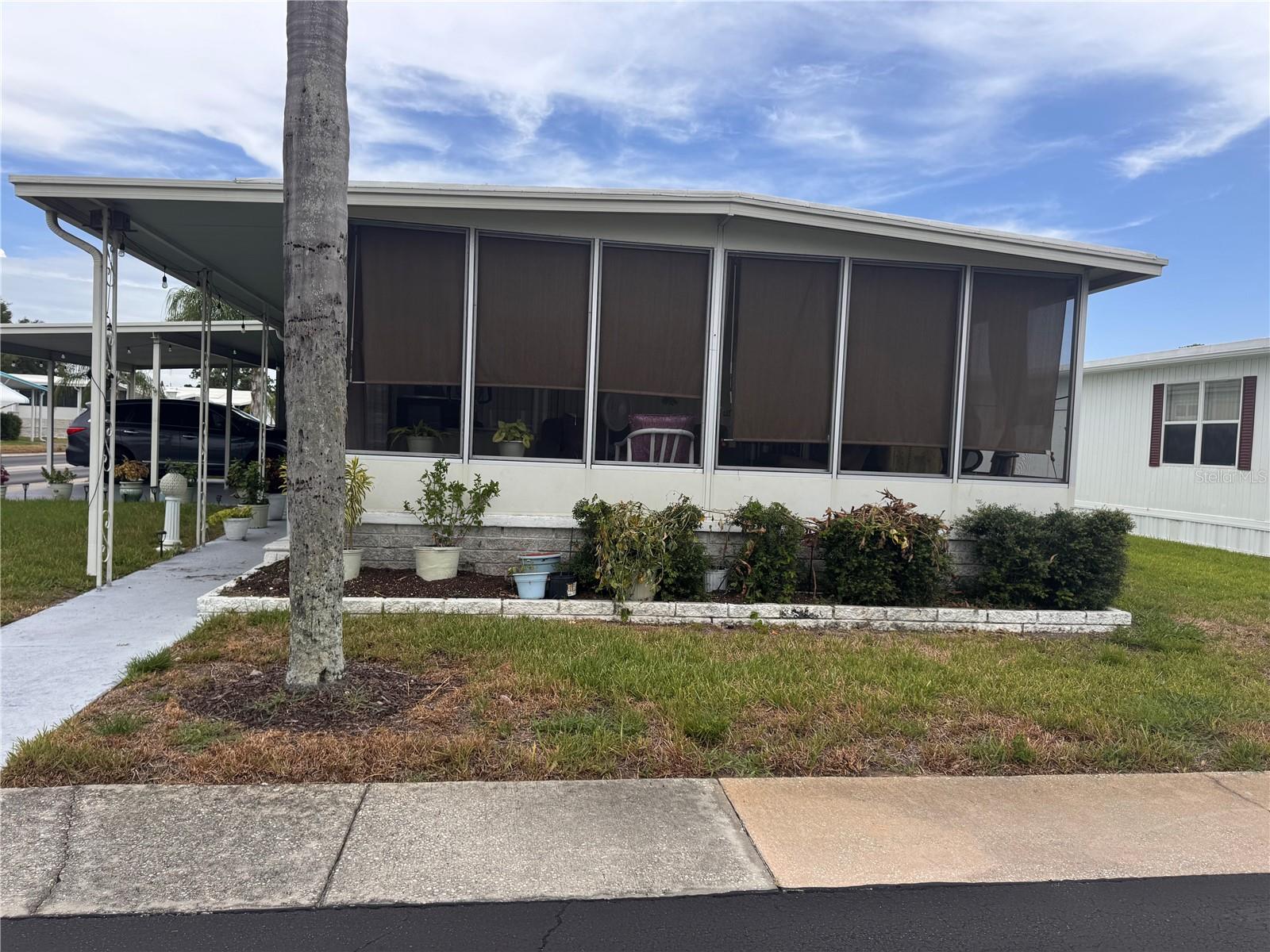 225 Dixie Ln, Tarpon Springs, FL 34689