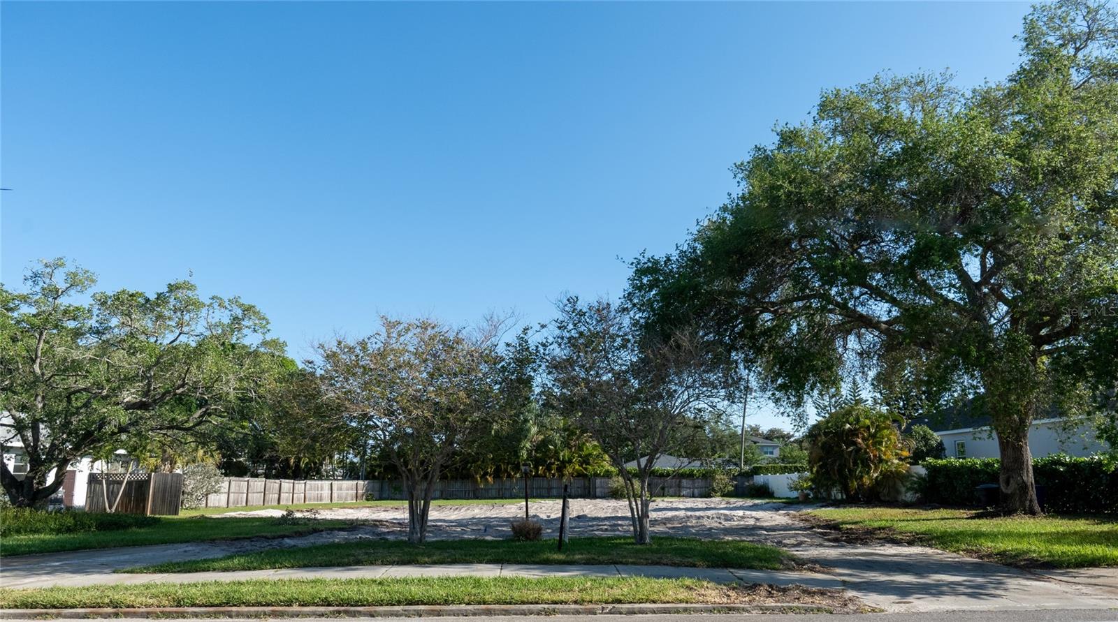 1020 Snell Isle Blvd NE, St Petersburg, FL 33704