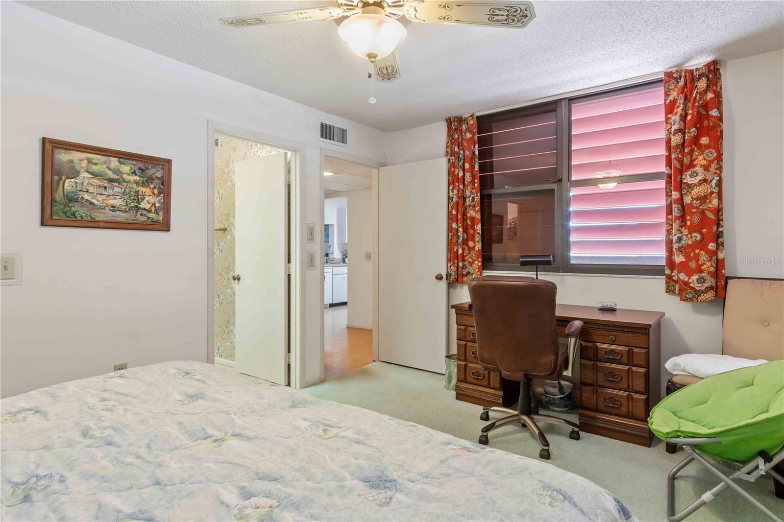 514 Spring Lakes Blvd, Bradenton, FL 34210
