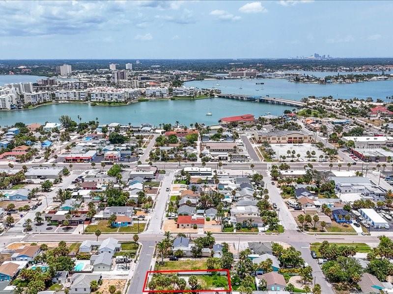 516 78th Ave, St Pete Beach, FL 33706