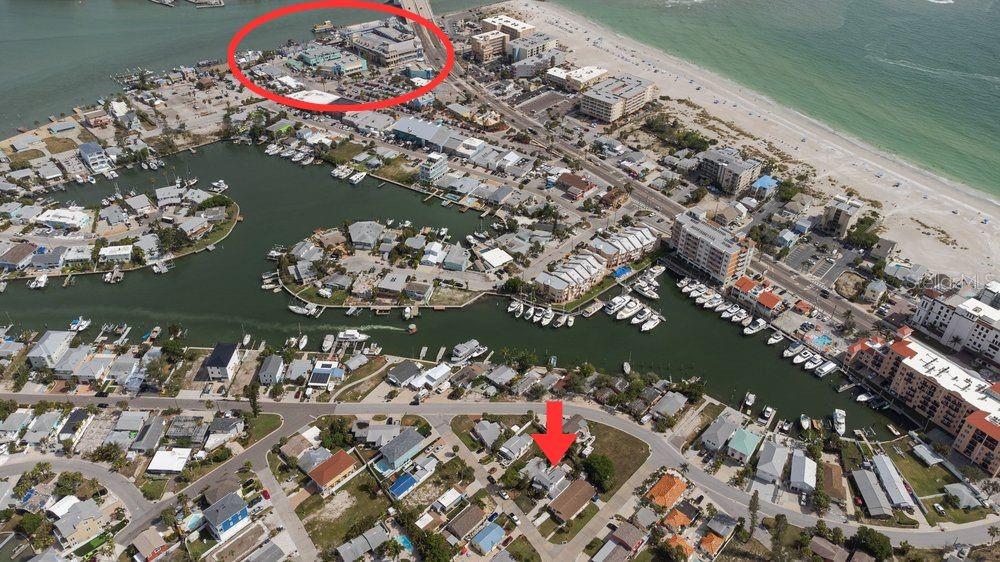 13148 3rd St E, Madeira Beach, FL 33708