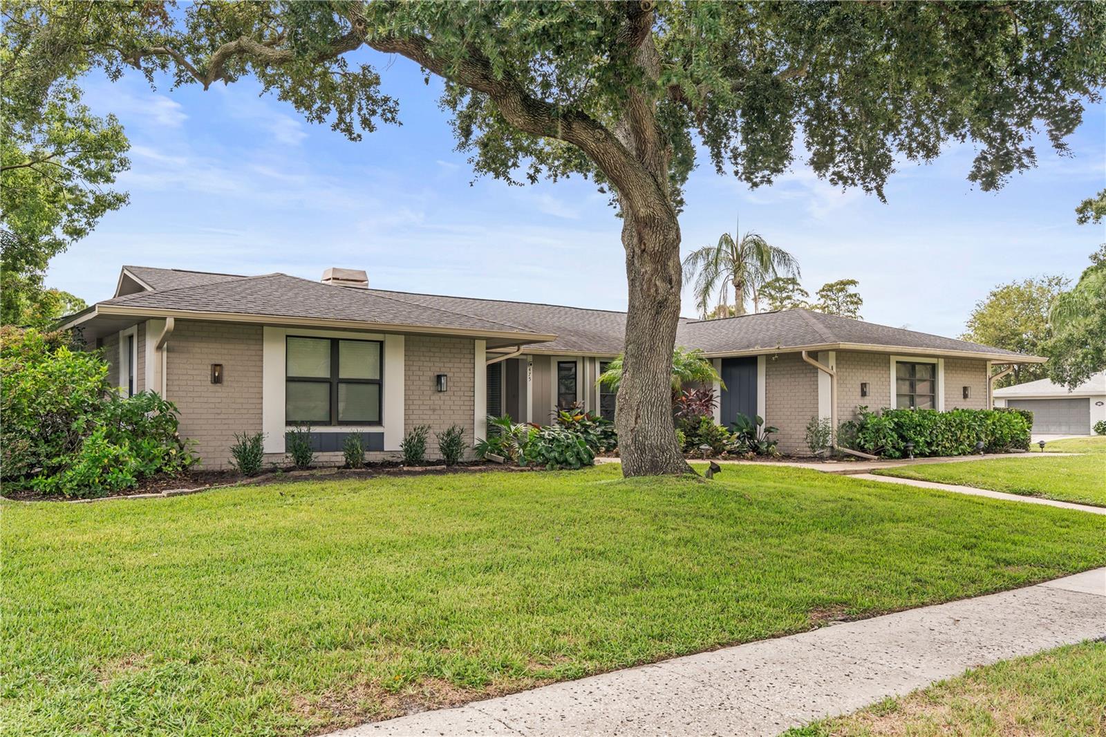 475 Holly Hill Rd, Oldsmar, FL 34677