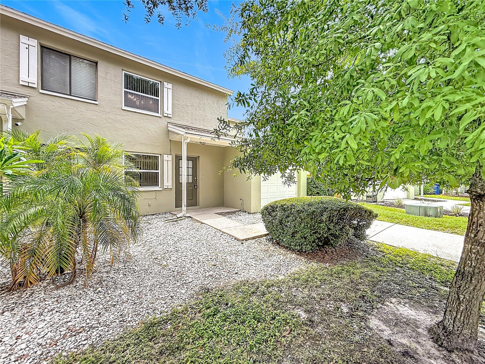 1718 Adams Cir S, Largo, FL 33771