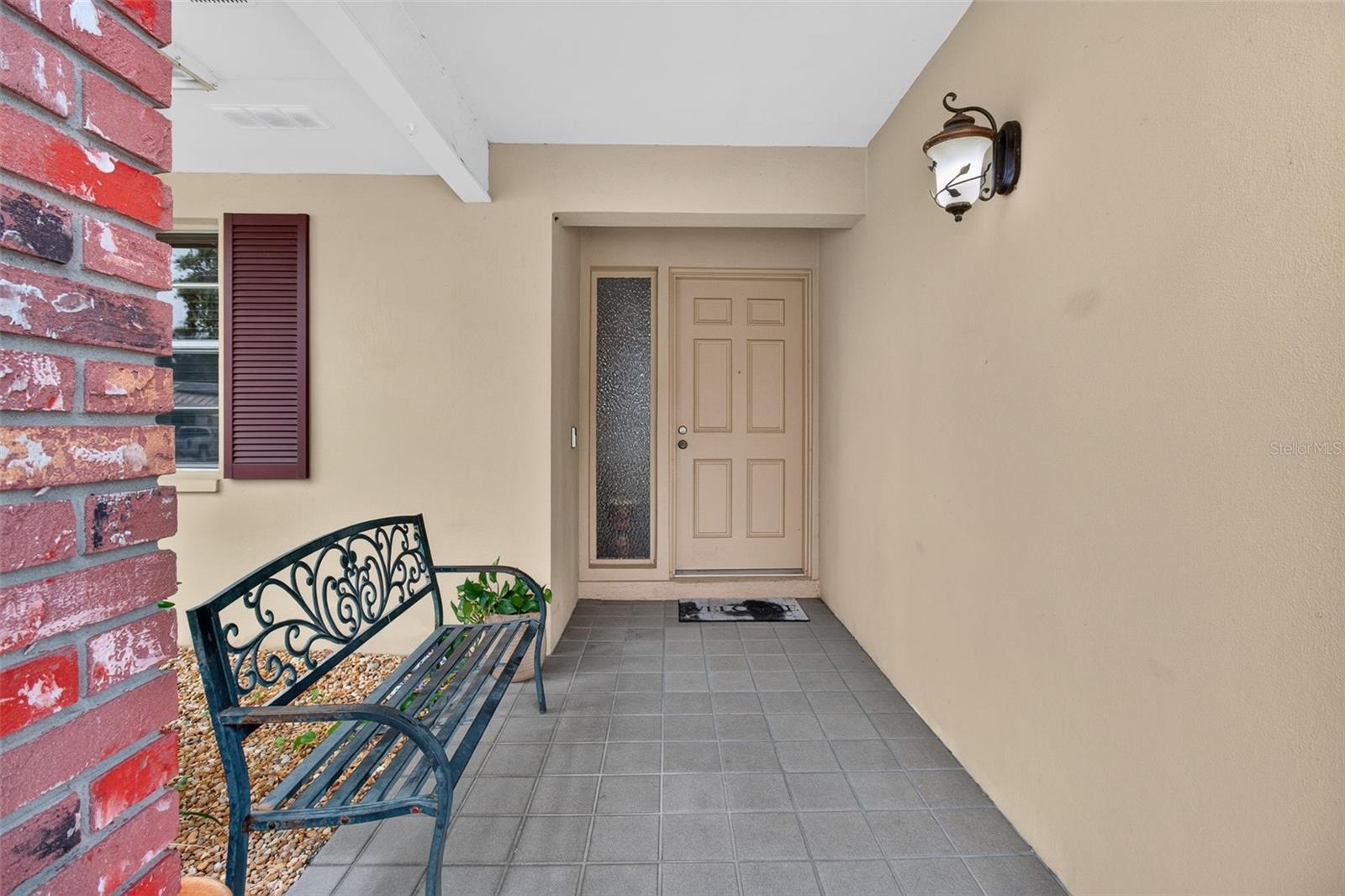 2221 Colonial Dr, Dunedin, FL 34698