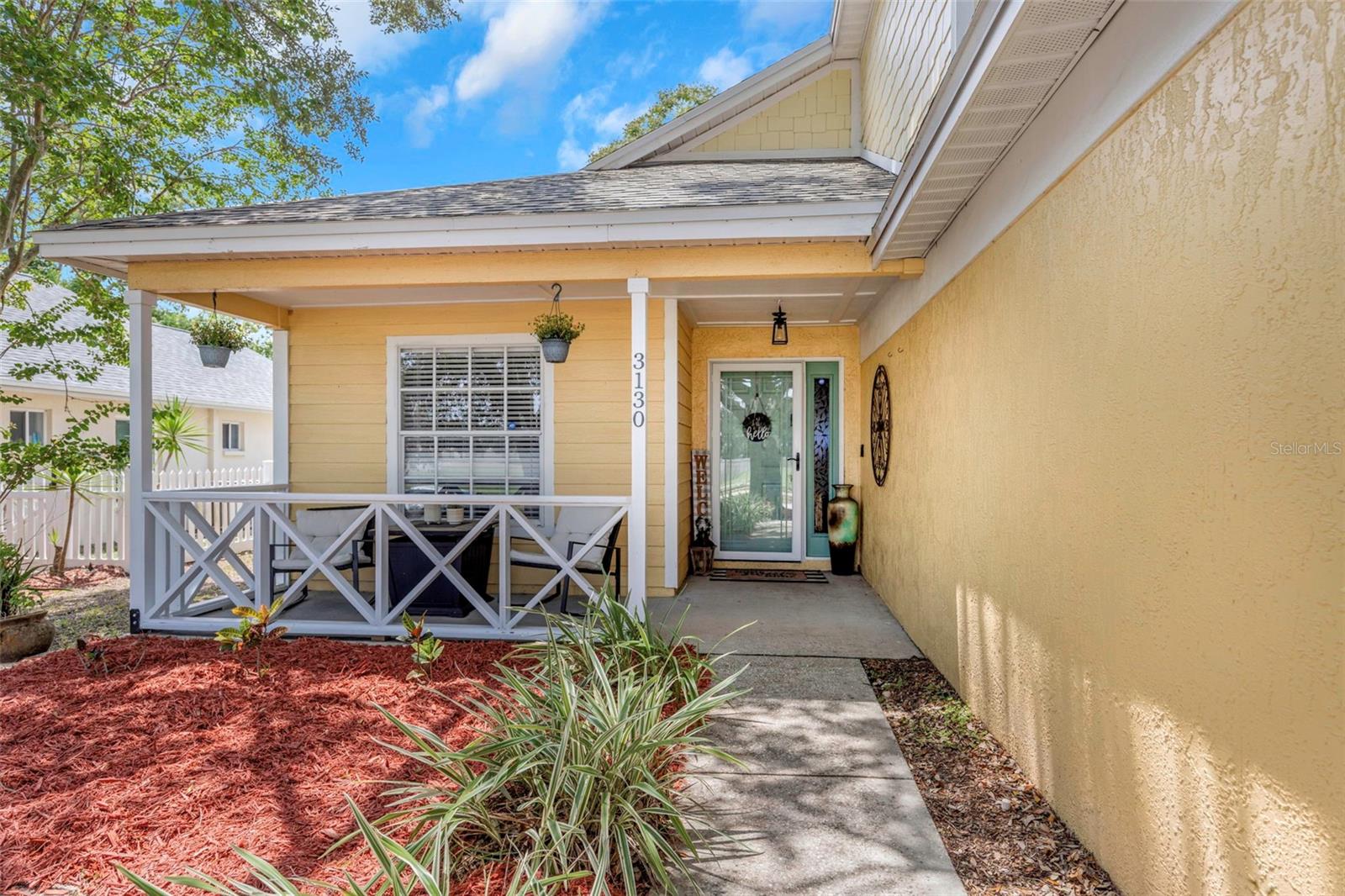 3130 Bentley Dr, Palm Harbor, FL 34684
