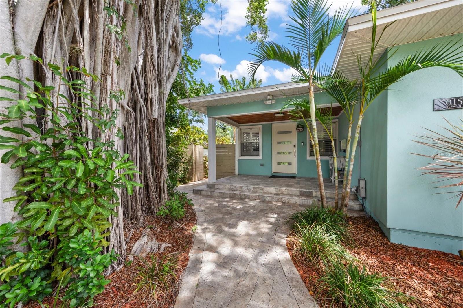 5015 20th Ave N, St Petersburg, FL 33710