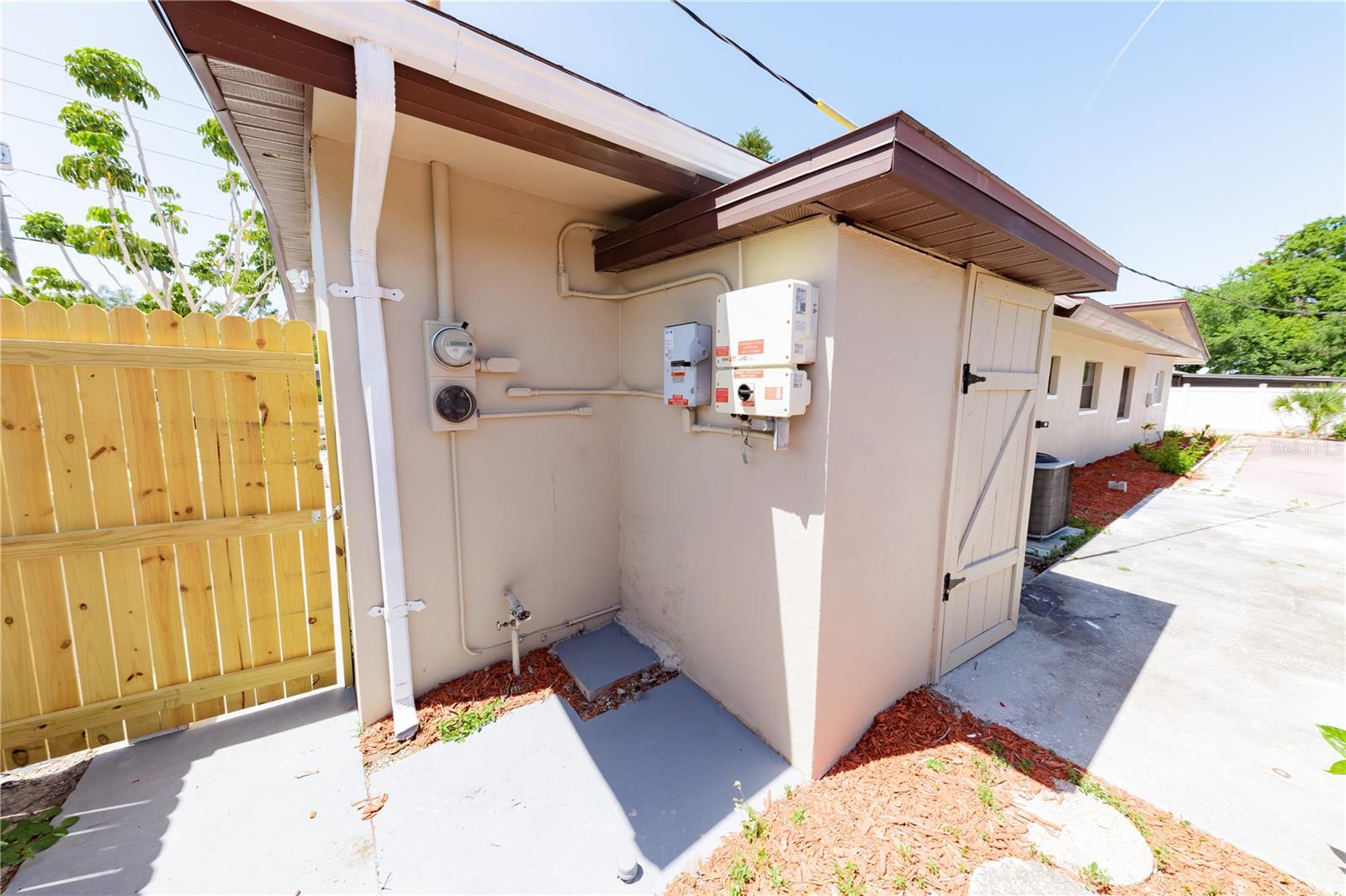 4946 Dr Martin Luther King Jr St S, St Petersburg, FL 33705