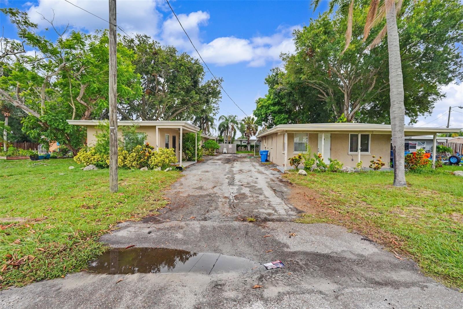 10598 106th Ave, Largo, FL 33773
