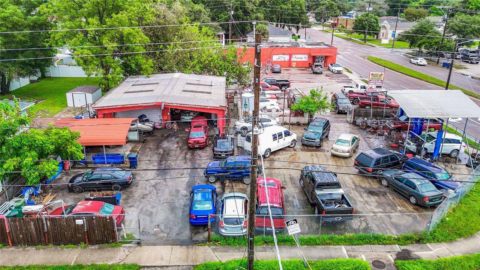 1412 E Lake Ave, Tampa, FL 33605