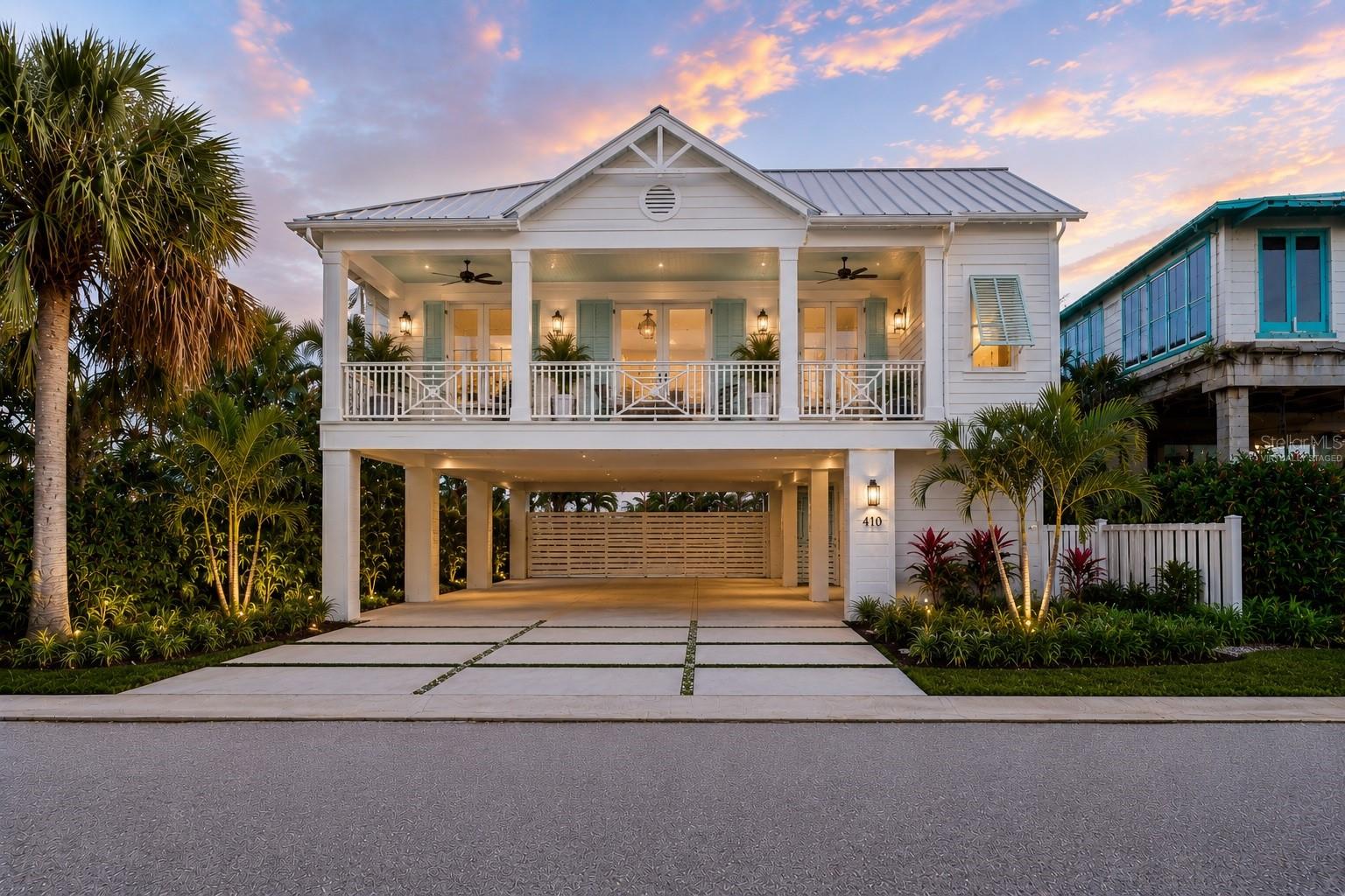 131 86th Ter, Treasure Island, FL 33706