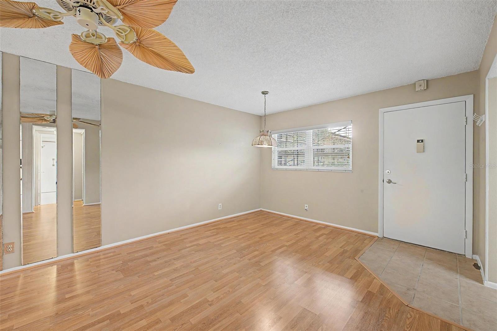 11485 Oakhurst Rd #204, Largo, FL 33774