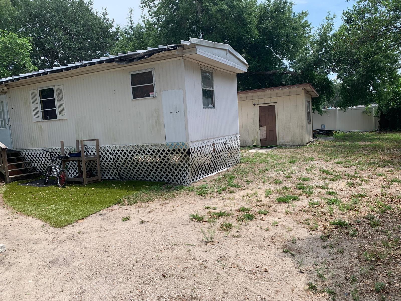 10803 Tuckaway Dr, Thonotosassa, FL 33592