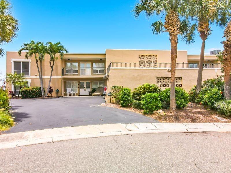 210 Dolphin Point #C, Clearwater Beach, FL 33767