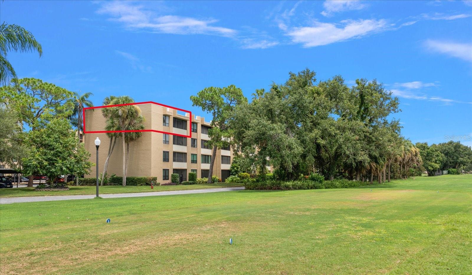 2614 Cove Cay Dr #409, Clearwater, FL 33760