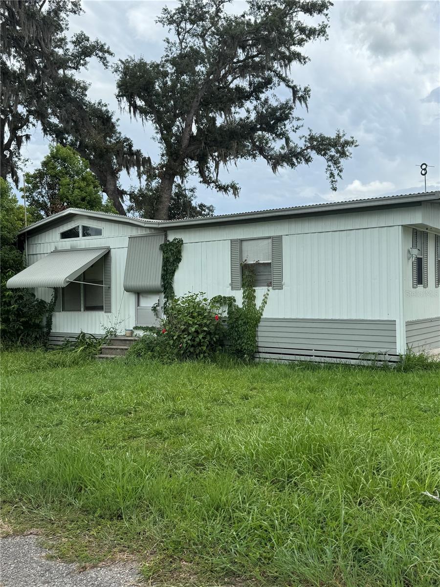 39611 Gloryland Dr, Dade City, FL 33525