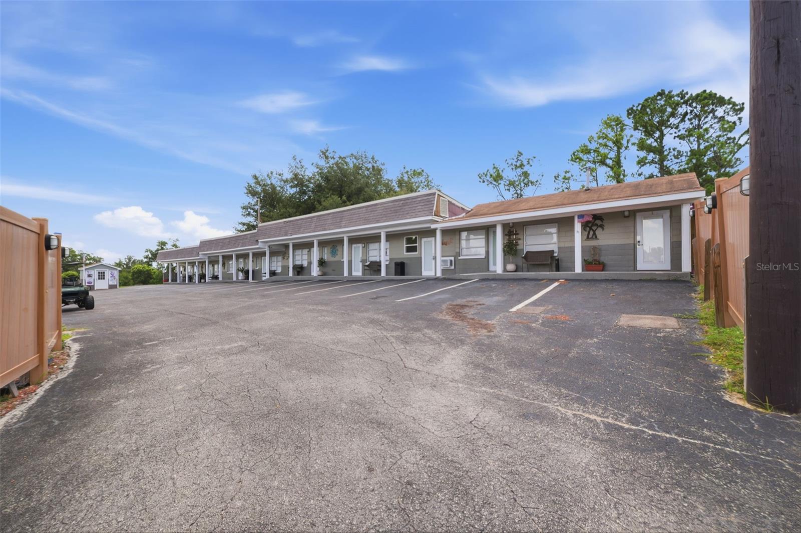 8744 Gall Blvd, Zephyrhills, FL 33541