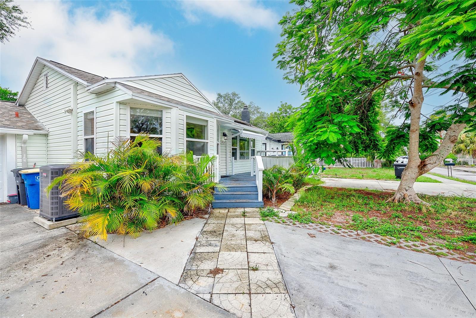 1929 Springtime Ave, Clearwater, FL 33755