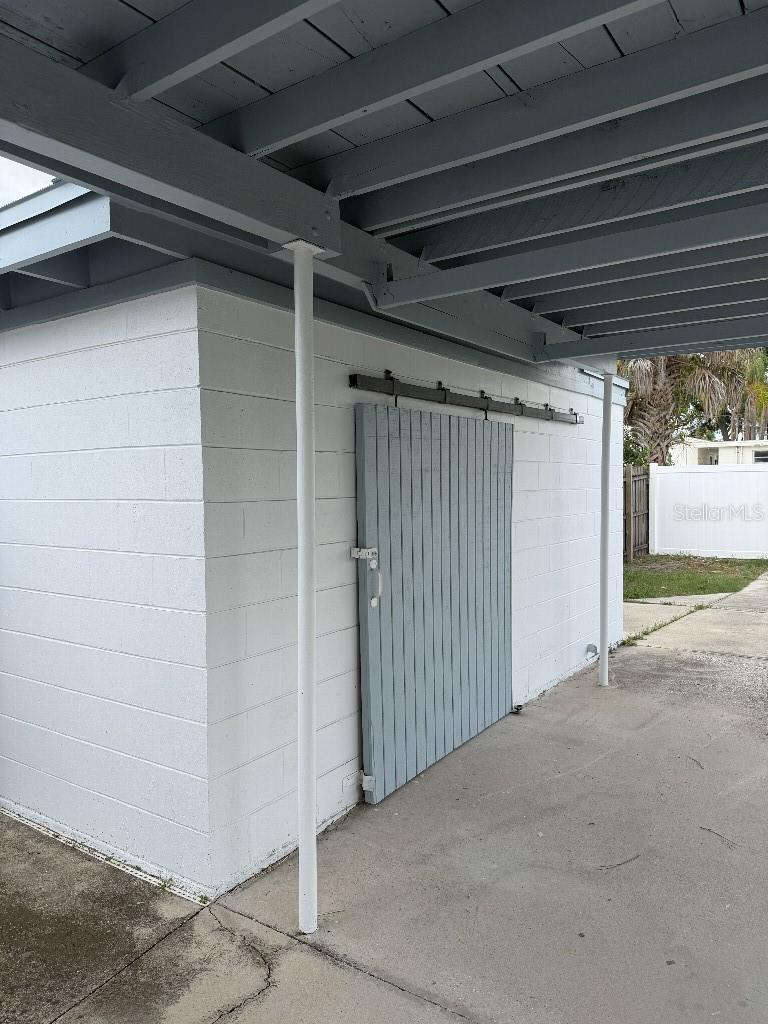 632 89th Ave N, St Petersburg, FL 33702