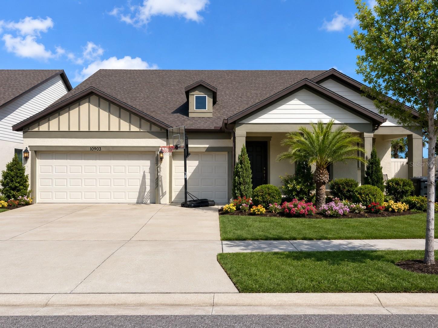 10903 Green Harvest Dr, Riverview, FL 33579