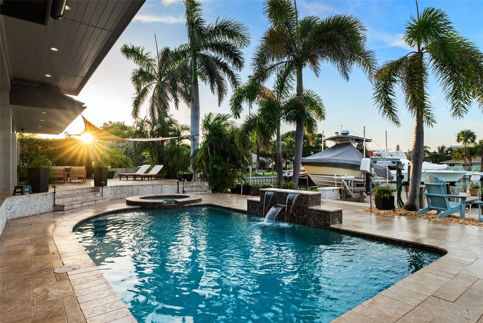 203 Howard Dr, Belleair Beach, FL 33786
