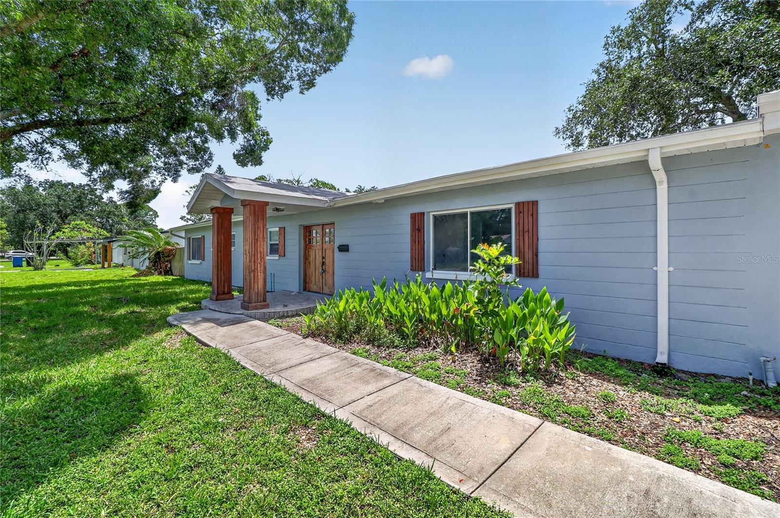120 81st Ave NE, St Petersburg, FL 33702